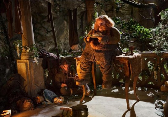 the-hobbit-bombur-eating.jpg