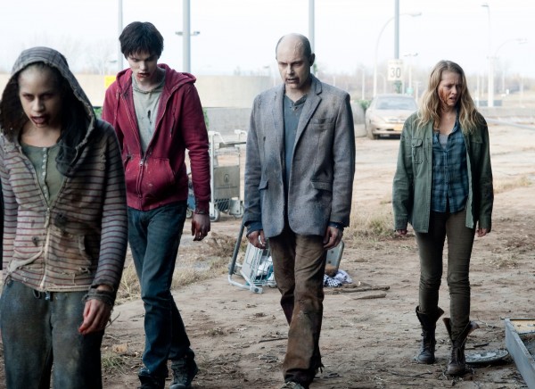warm-bodies-nicholas-hoult-rob-corddry-teresa-palmer