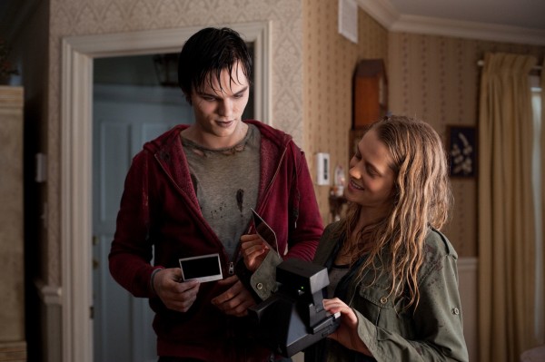 warm-bodies-nicholas-hoult1